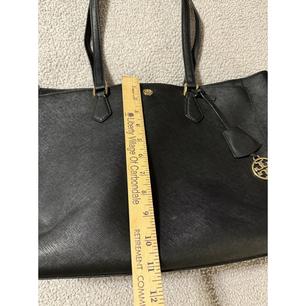 Tory Burch Robinson Black Saffiano Leather Tote Large Travel Business Purse Bag
